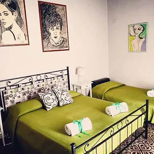 Casa Elide *** Katania
